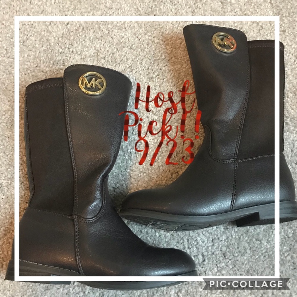 🌟HP 9/23🌟 🆕 listing! Toddler girl’s MK boots